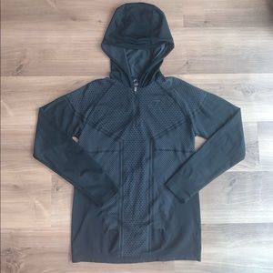 NWOT Men’s Medium Gymshark Onyx Hoodie